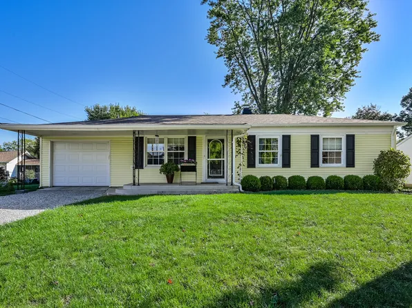 228 Highwood Dr, Westfield, IN 46074