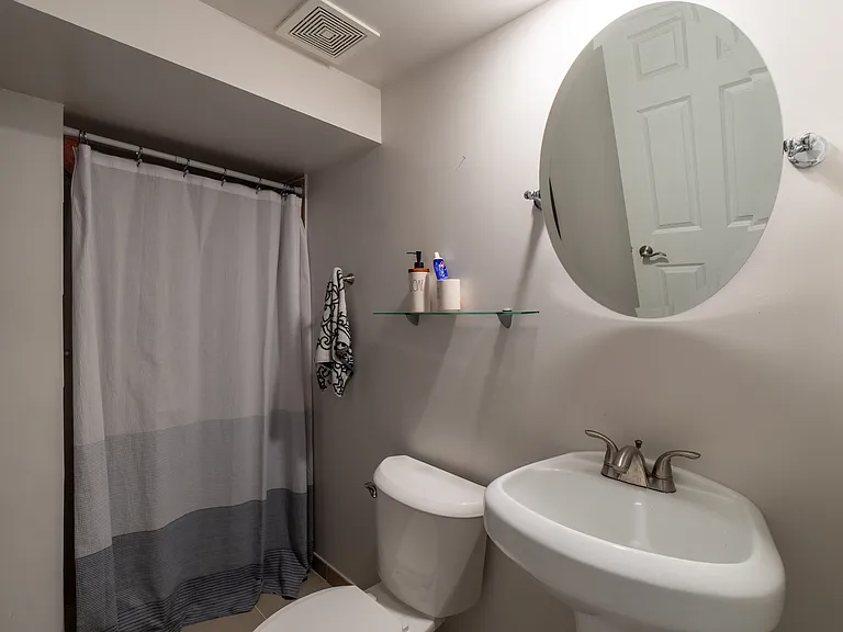2604 Manchester Rd — Photo 42