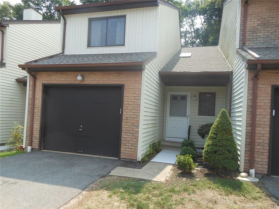 1st image of 93 Oak Forest Dr #3