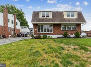 1426 Conway Dr, Swarthmore, PA 19081