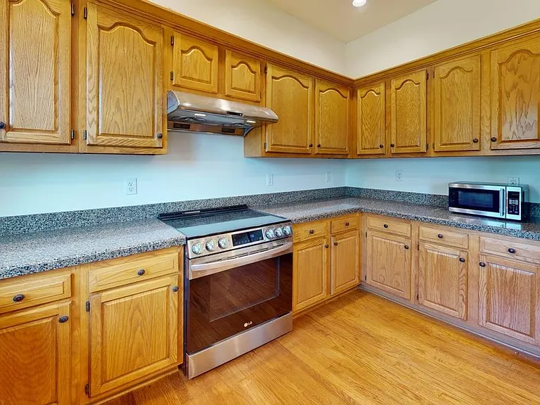 2917 Bayberry Rd — Photo 5