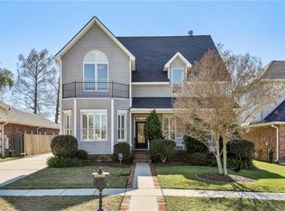 87 Chateau Du Lac, Kenner, LA 70065