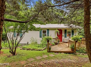 1220 Highway 25 #70, Dandridge, TN 37725