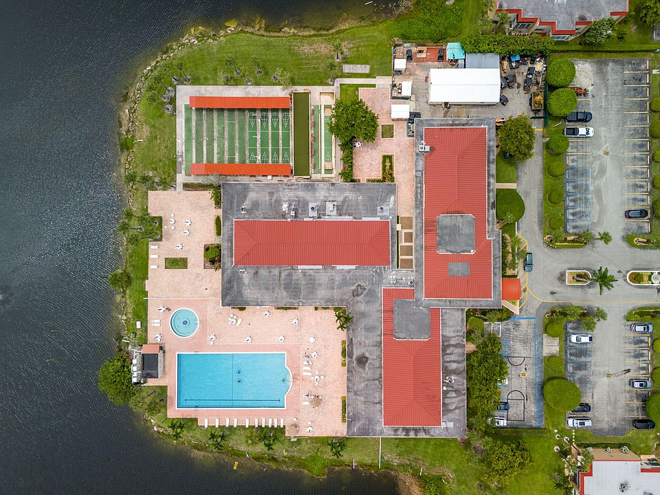 1st image of 207 Lake Dora Drive