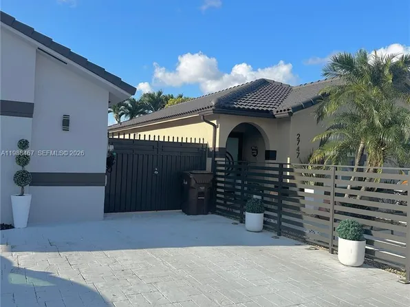 2753 W 68th Pl #1, Hialeah, FL 33016