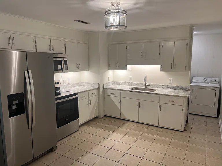 1713 Burney Branch Dr — Photo 2