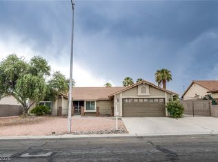 3249 Palmdesert Way, Las Vegas, NV 89120
