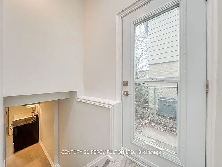 871 Liverpool Rd #LOWER — Photo 3
