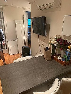 5th image of 535 Hudson St APT 4E