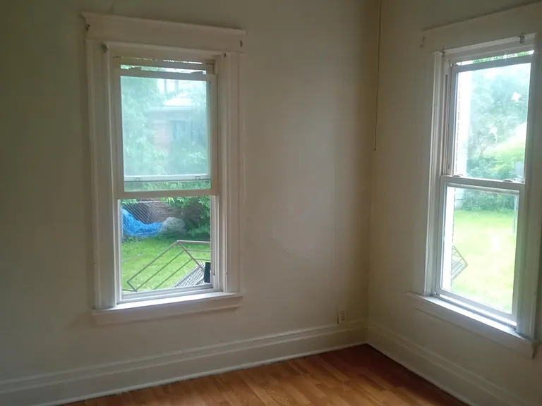 1957 Cudaback Ave #2 — Photo 13