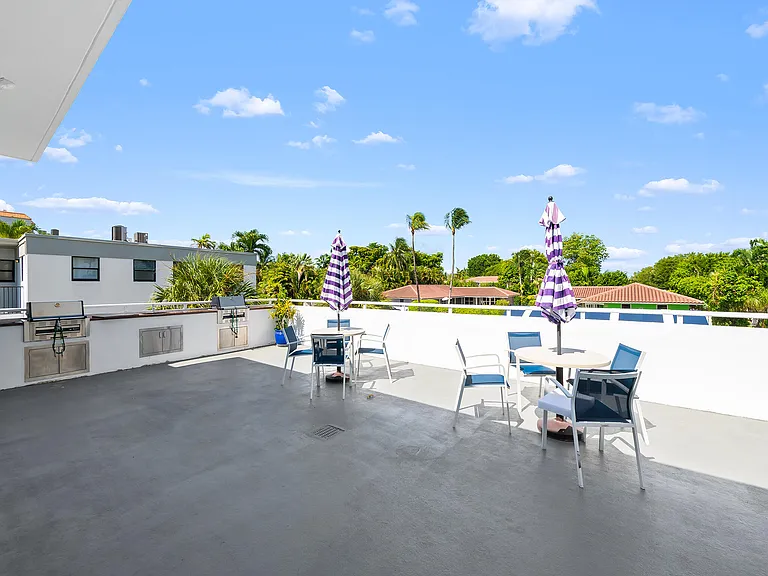 2200 NE 33rd Ave #2D — Photo 19