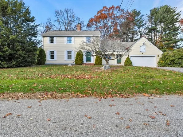 75 Theresa St, Taunton, MA 02780