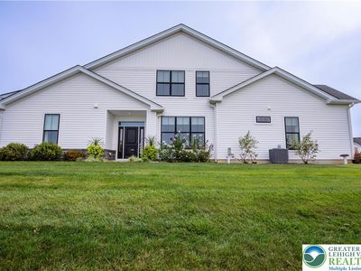 6932 Cedar Dr E, Bath, PA, 18014