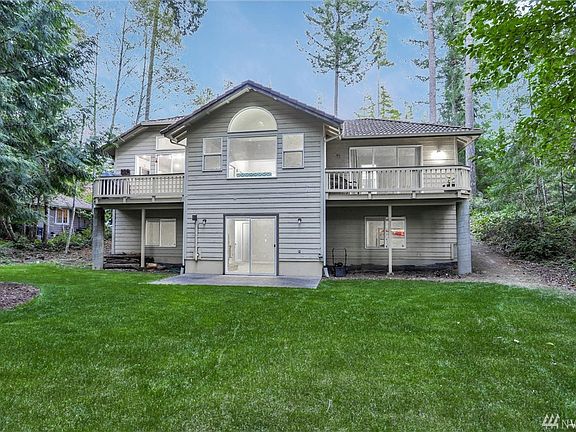 3rd image of 6762 McCormick Woods Dr SW