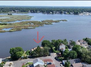 760 Clubhouse Plaza, Brick, NJ 08723