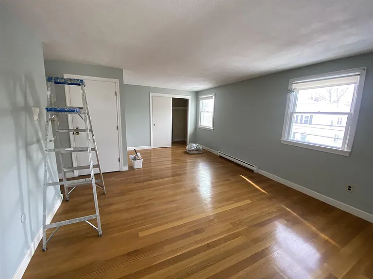 92 Sylvia St #1 — Photo 3