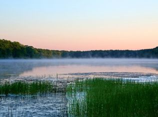 157 Widow Gavits Rd, Sag Harbor, NY 11963