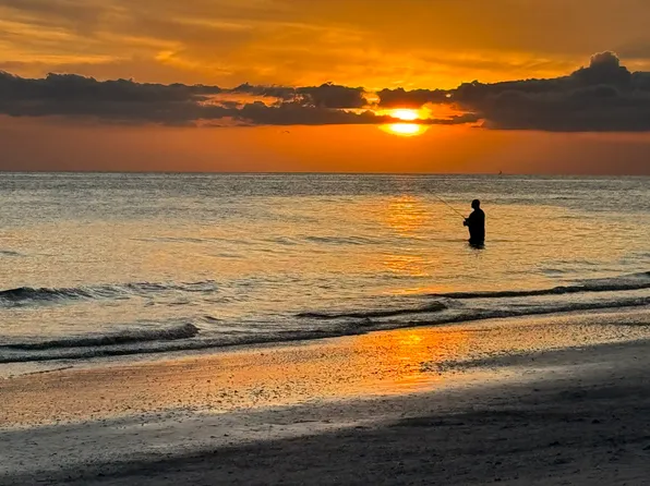 105 147th Ave E #2, Saint Petersburg, FL 33708