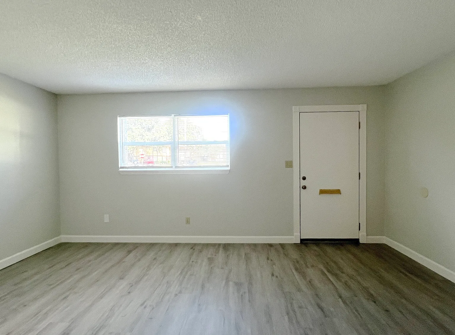 3758 Aristotle Avenue - 3764 — Photo 2