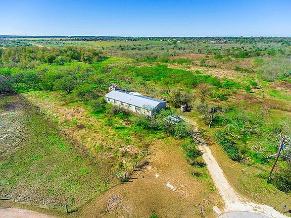 2nd image of 559 Texas Oak Dr