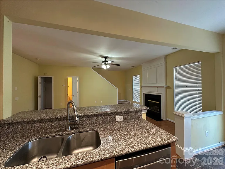 6954 Beverly Springs Dr — Photo 8