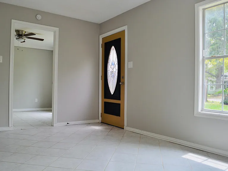 804 Pearl St #2 — Photo 3