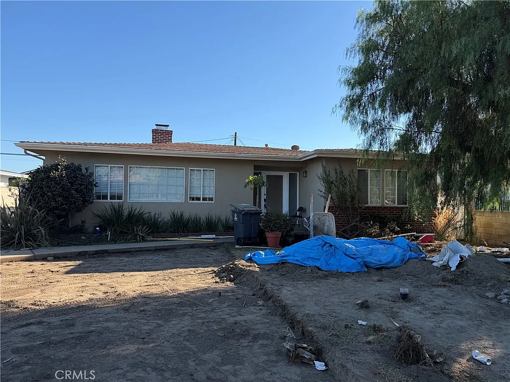 3 bed, 1617 sqft, $3,500 — Photo 2