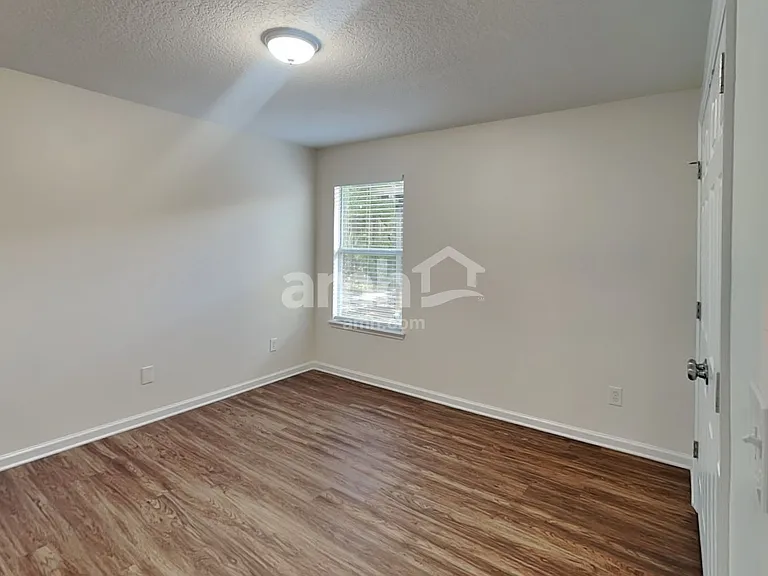 1020 Beckingham Dr — Photo 15