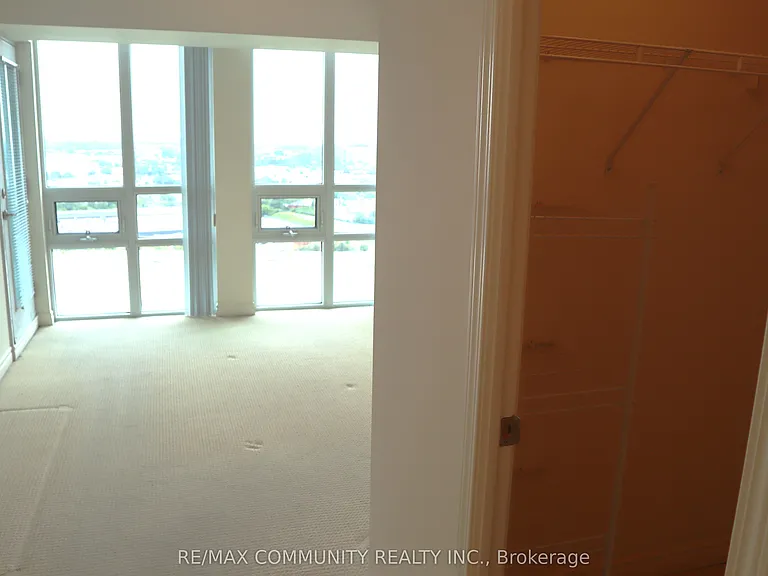 88 Grangeway Ave #2207 — Photo 18