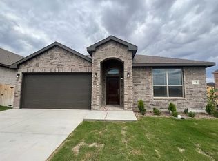 13 Los Campos Dr, Odessa, TX 79765