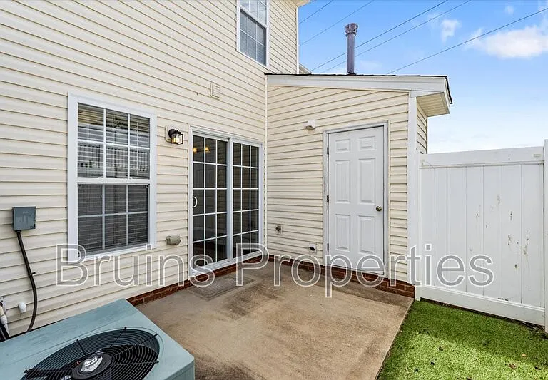 3884 Hickswood Creek Dr — Photo 14