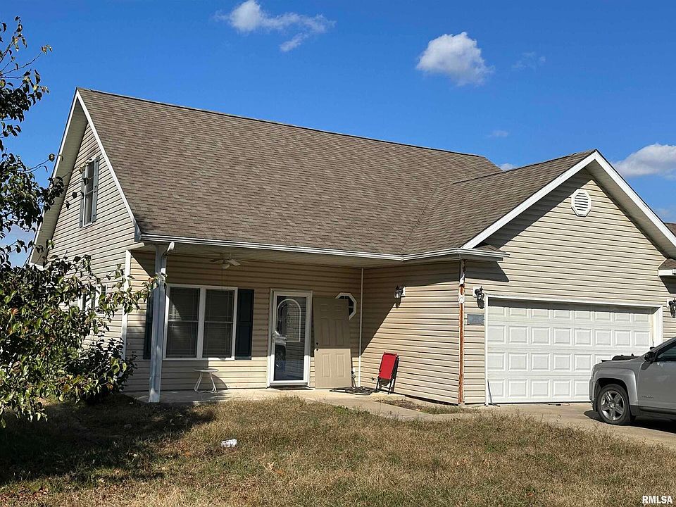 1st image of 2002 E Creekwood Dr