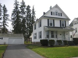 30 Swift St, Auburn, NY 13021