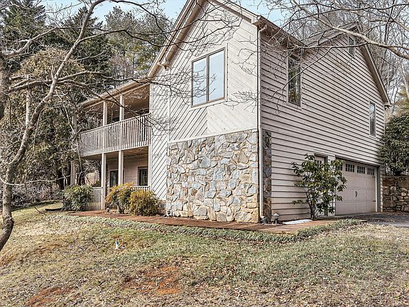 3rd image of 7141 Bent Mountain Rd