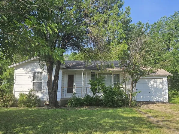 5569 Korth St, Fort Worth, TX 76114
