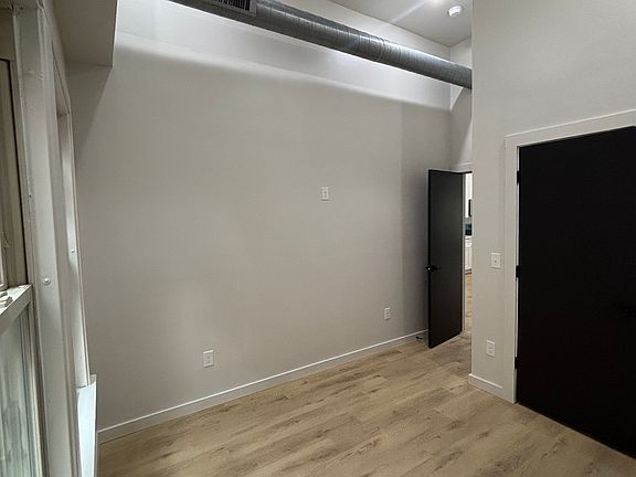 5th image of 305 W Benson St #3