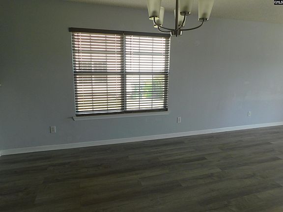 3rd image of 145 Wincay Rd