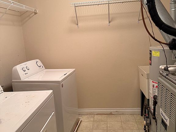 5th image of 6401 Triple Crown Ln