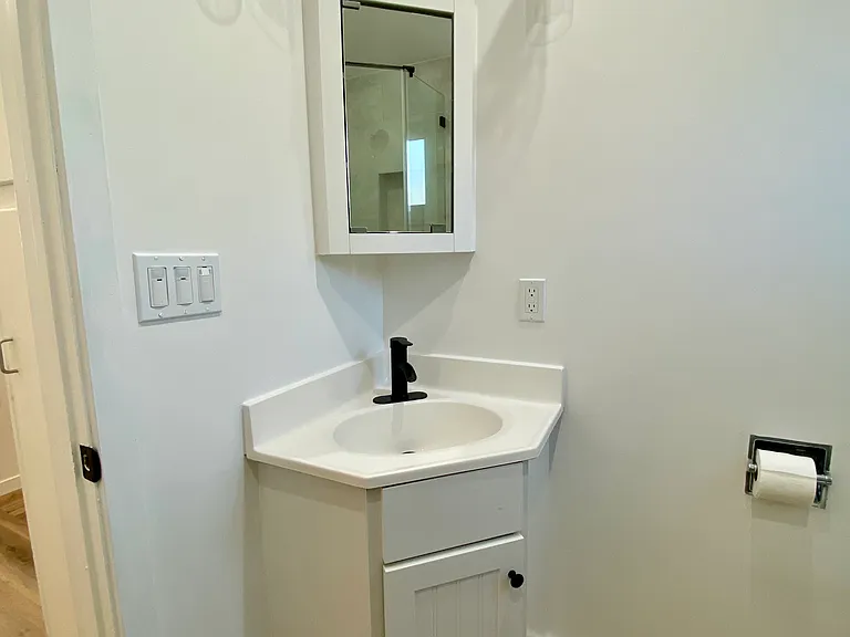 2351 Pepperwood Ave #1/2 — Photo 11