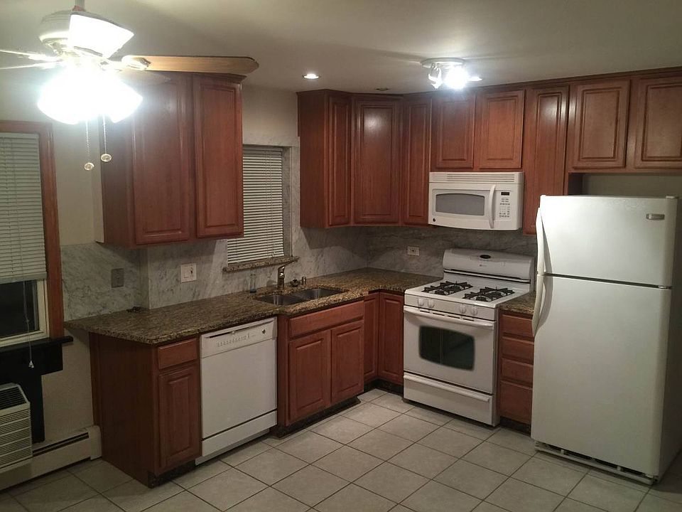2nd image of 2614 N 75th Ave APT 1E