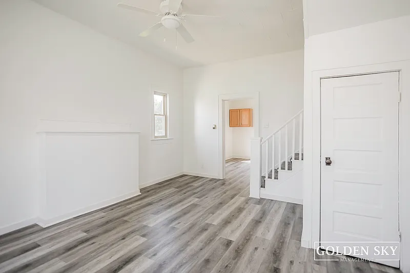 2 bed, 1.5 bath, 1440 sqft, $850 — Photo 2