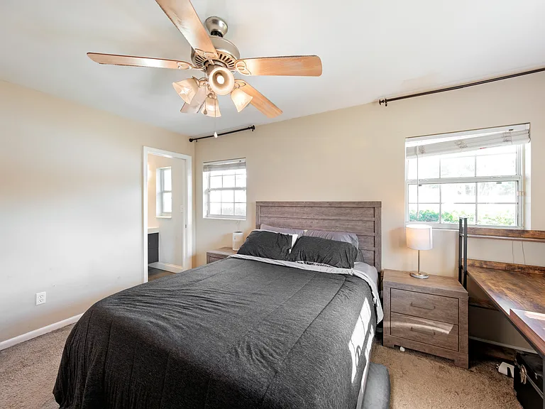1211 Robin Rd — Photo 16