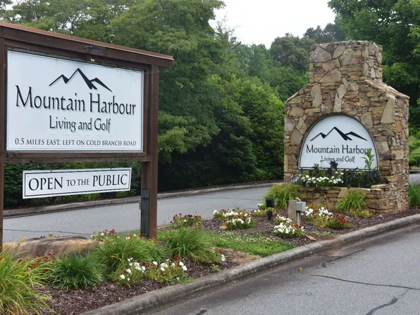 85A Licklog Rdg, Hayesville, NC 28904