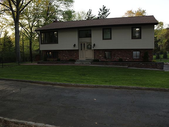 4th image of 3 Edelweiss Ln