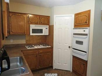 5th image of 11314 Sagewind Dr