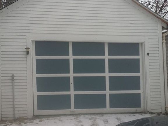 5th image of 2409 Livingston Ave