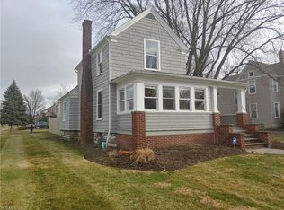 223 Glenwood St, Elyria, OH 44035