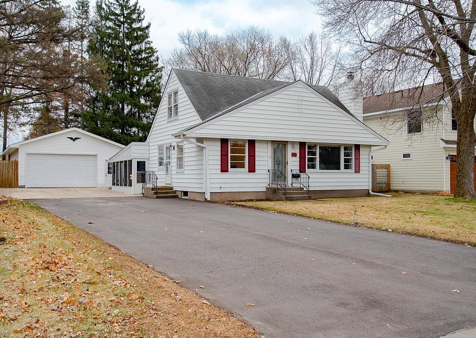 1st image of 756 Ashland Ave