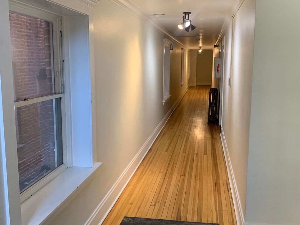 1st image of 1260 N Pennsylvania St APT 17