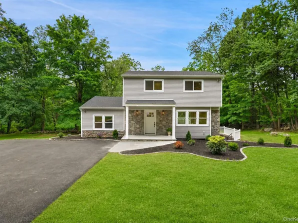276 Agor Lane, Mahopac, NY 10541